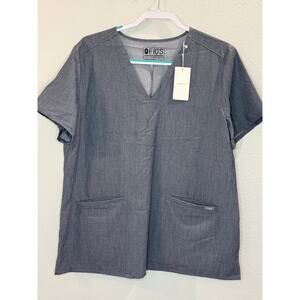 FIGS Technical Collection NWT Gray Three Pocket Scrub Top Sz XL Short Sleeve